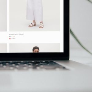 Trendy High-Waisted Jeans